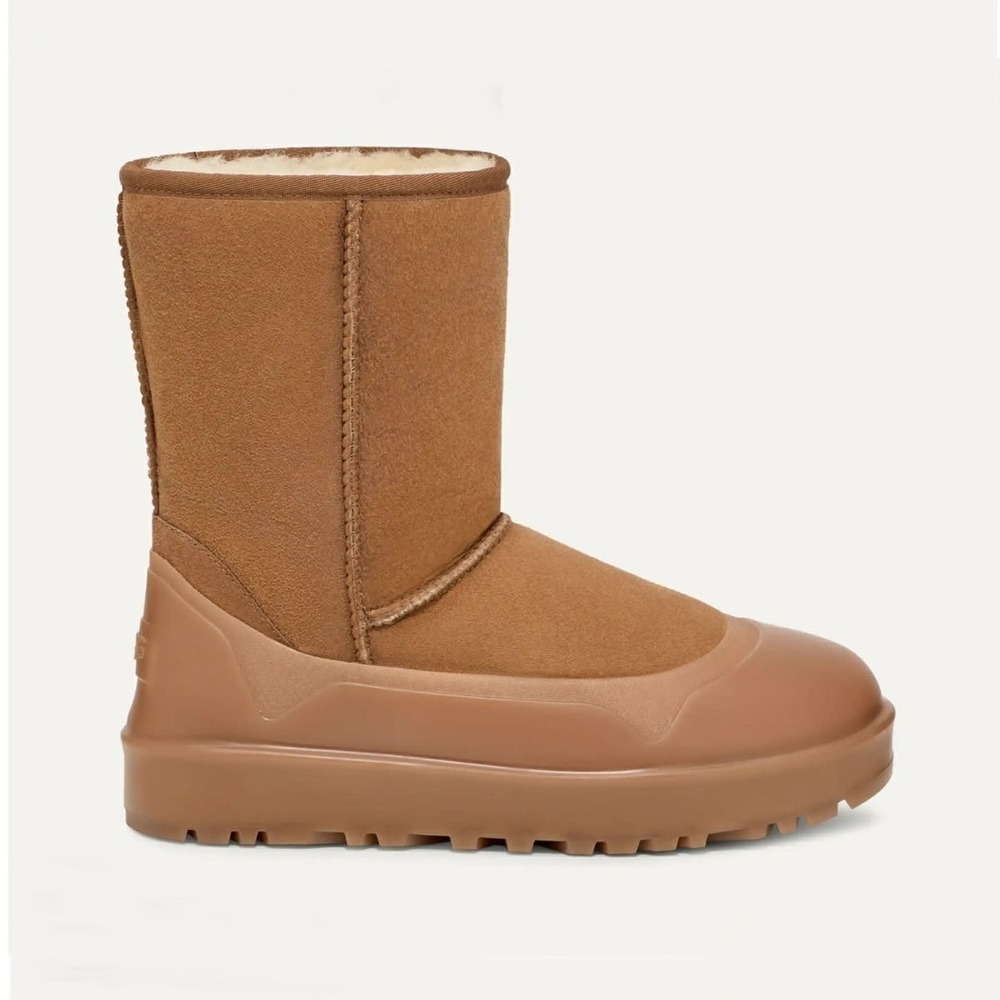 UGG New In Box Waterproof Boot / Shoe Guards Galosh Boots XS All Gender